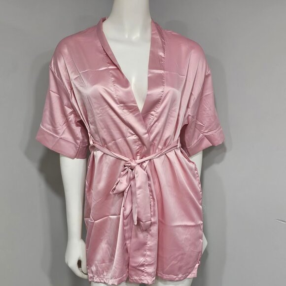 Be Wicked Getting Ready Robe Rose Pink - Picture 2 of 9